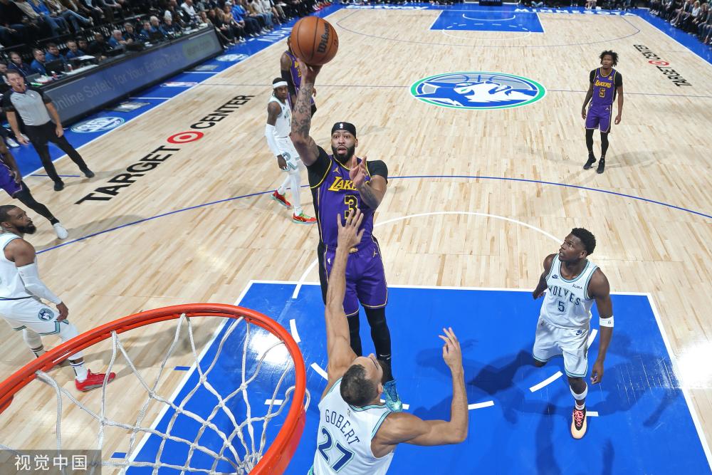 在赛季进行 在赛季进行